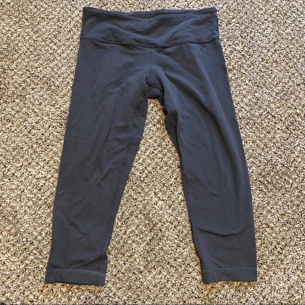 Lululemon cropped leggings